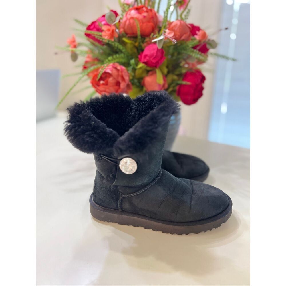 UGG Women's Mini Bailey Swarovski Crystal Button Bling Winter Boots Black Size 7